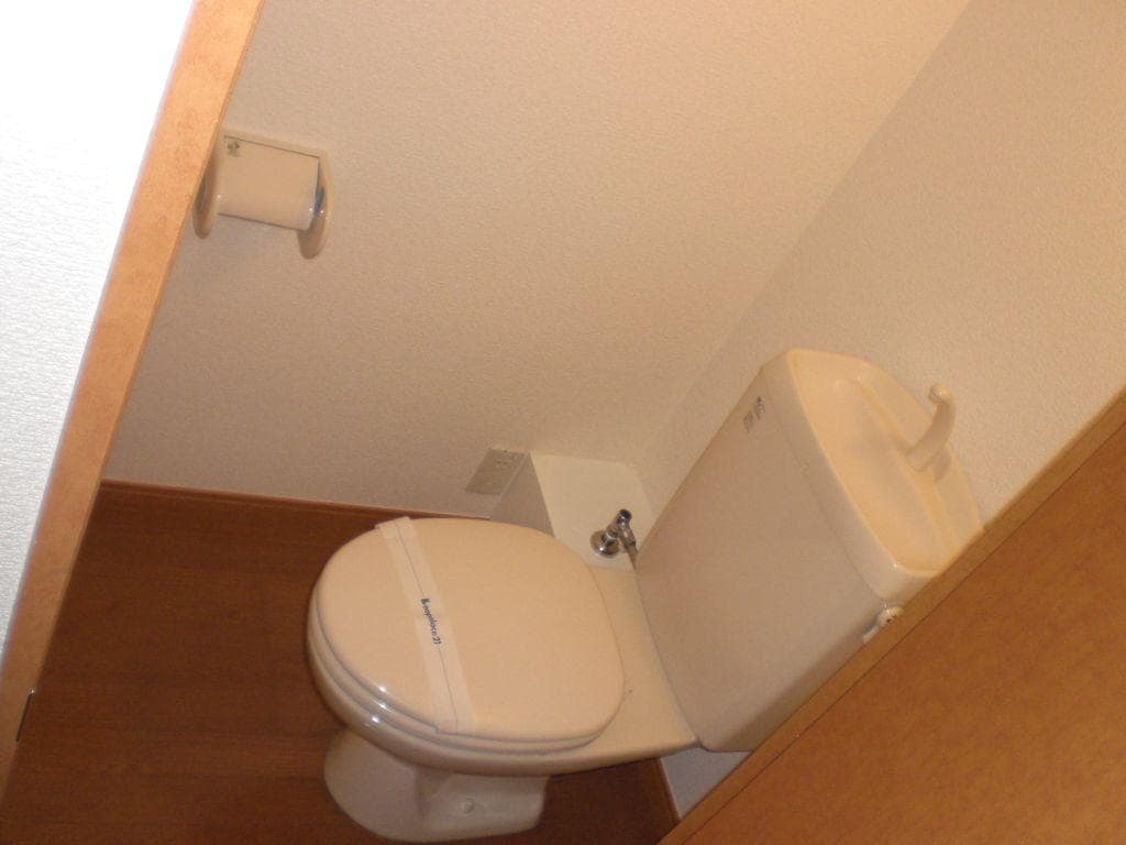 Room image 10