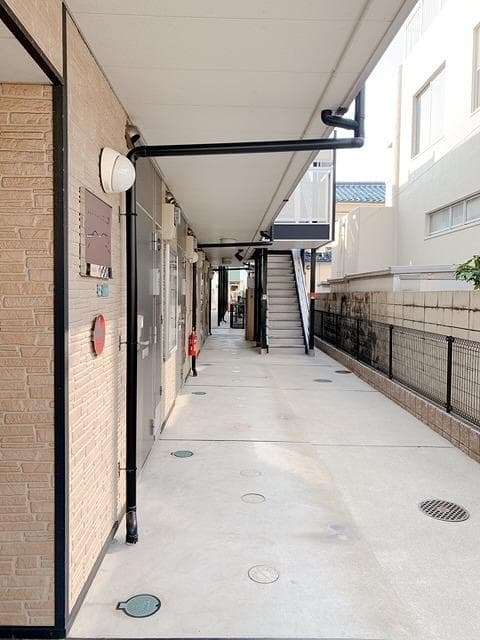 Room image 13
