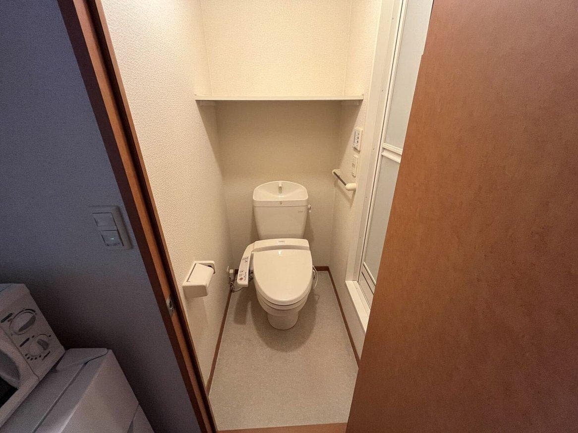 Room image 9