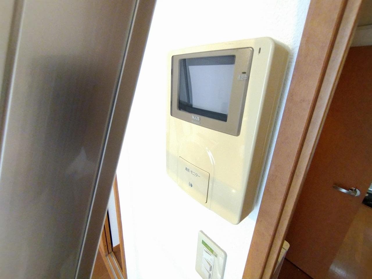 Room image 16