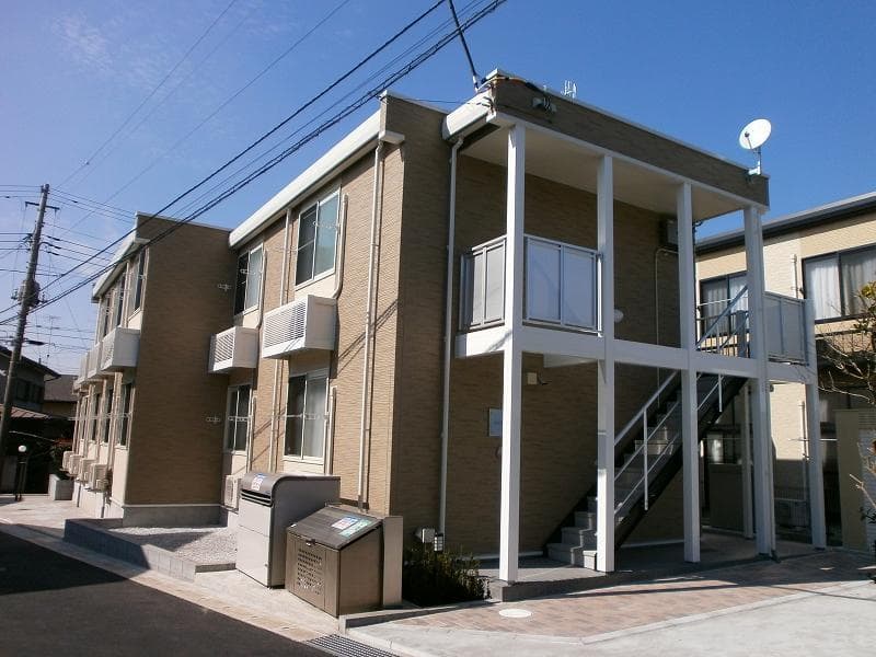 Main exterior of leopalace Esta Certo II