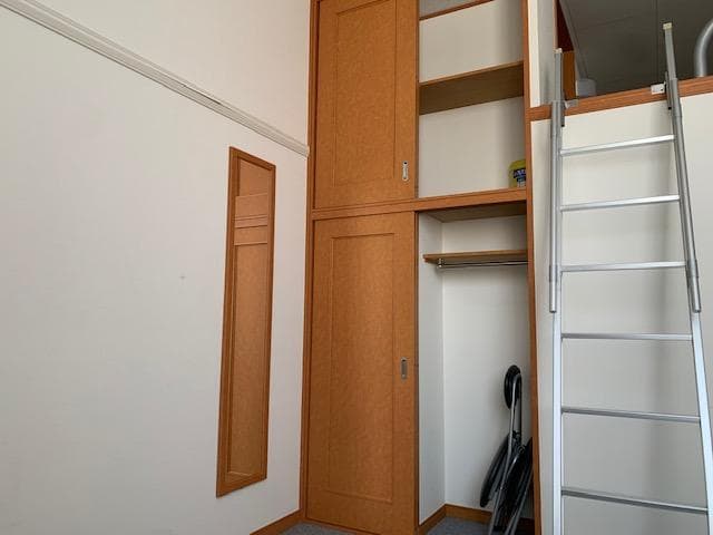 Room image 12