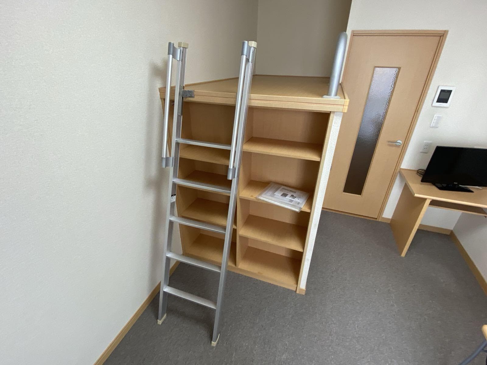 Room image 9