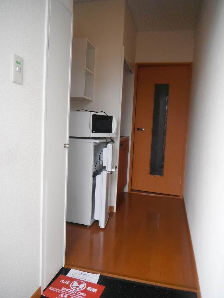Room image 11