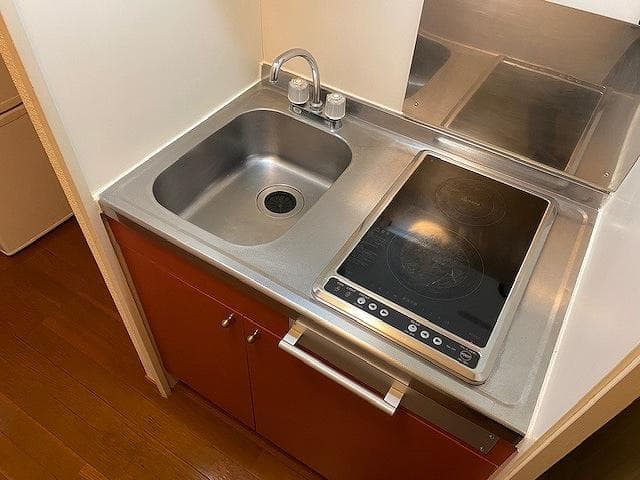 Room image 13