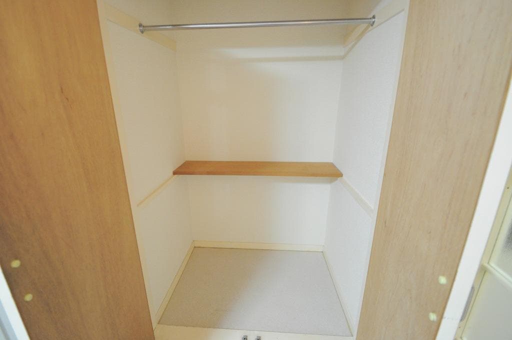 Room image 14