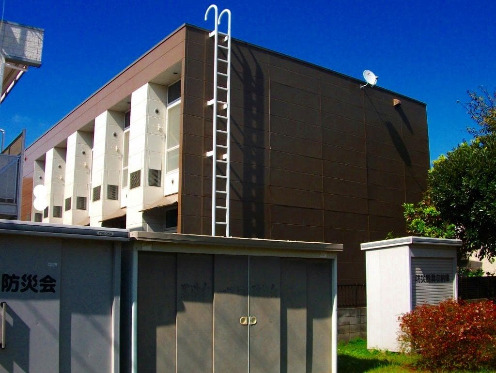 Main exterior of leopalace Kurosunadai