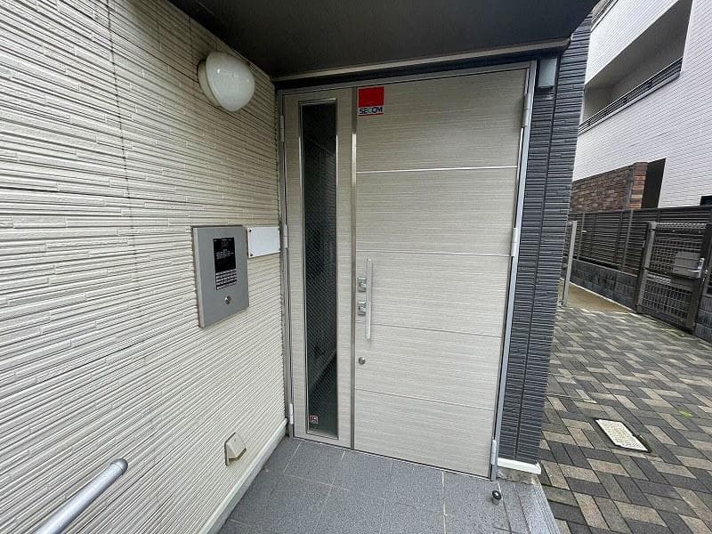 Room image 10