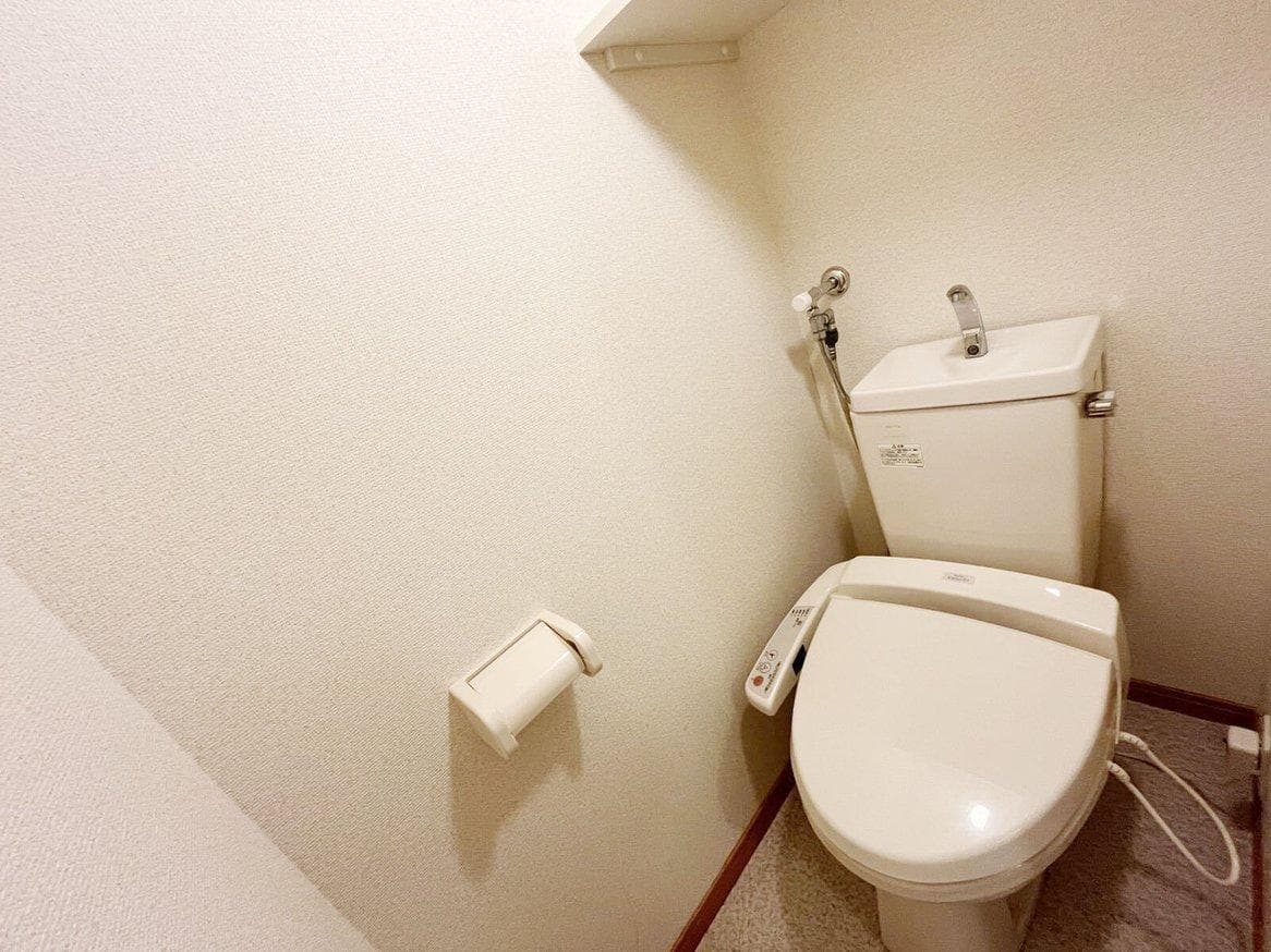 Room image 9