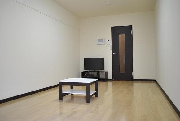 Preview interior of LEONEXT Kokubu Sunshine