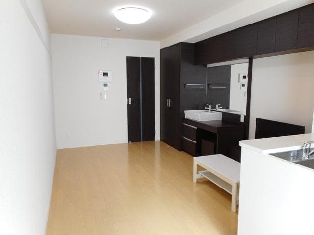 Preview interior of MIRANDA Ebina Calm Garden