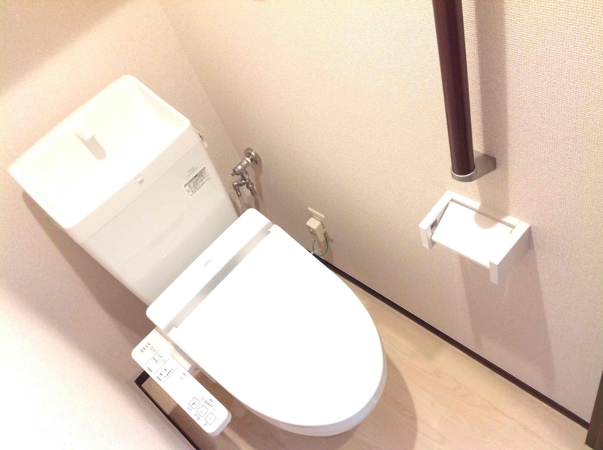 Room image 11