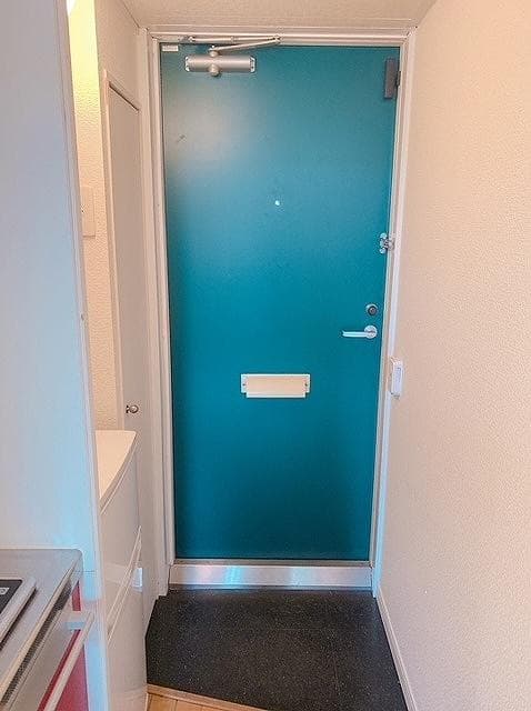 Room image 11