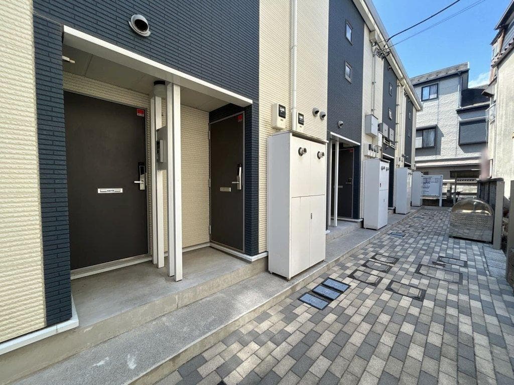 Room image 12
