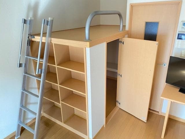 Room image 9