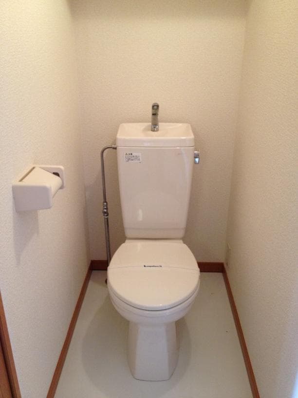 Room image 8