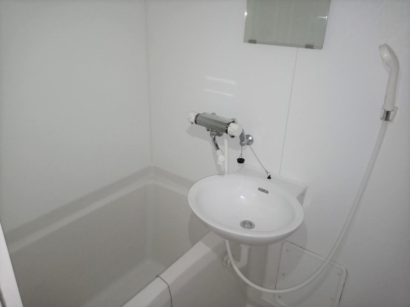 Room image 15