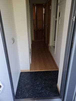 Room image 14