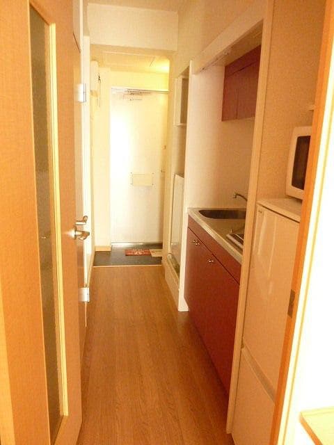 Room image 16