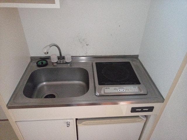Room image 9