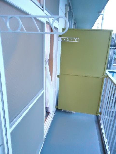 Room image 8