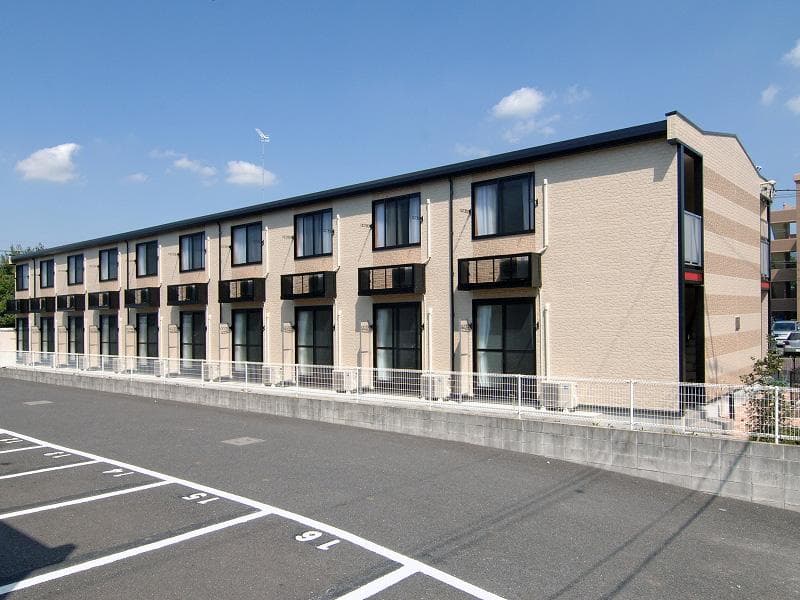 Main exterior of leopalace Floral Court S