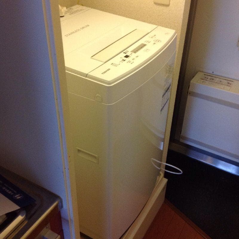 Room image 8