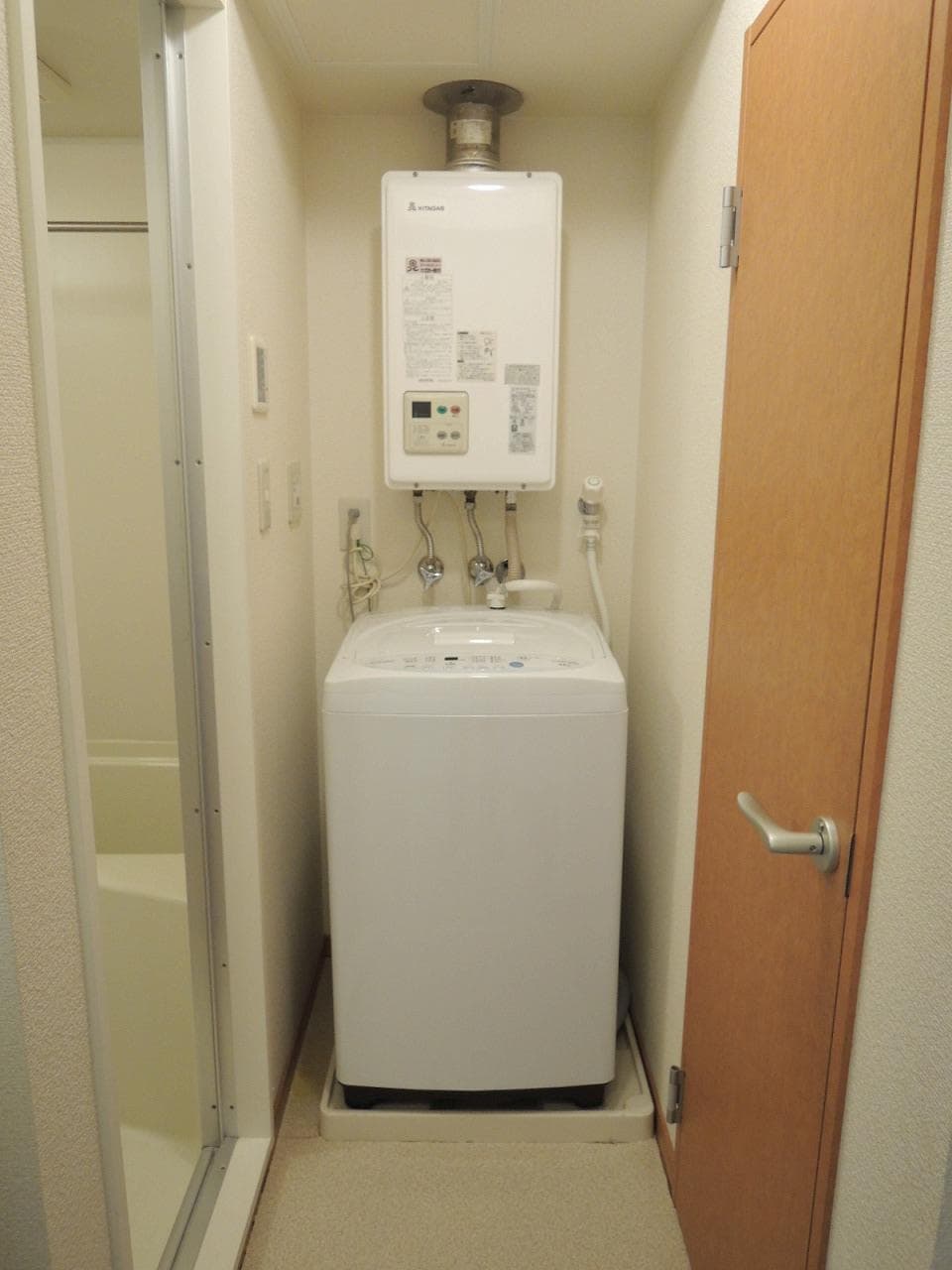 Room image 11
