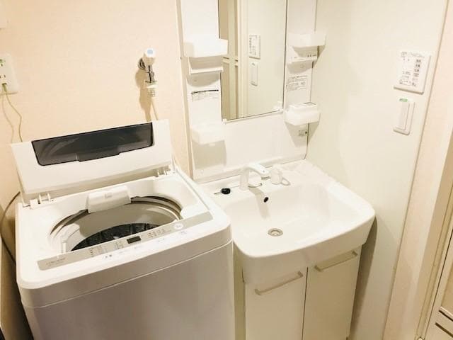 Room image 14