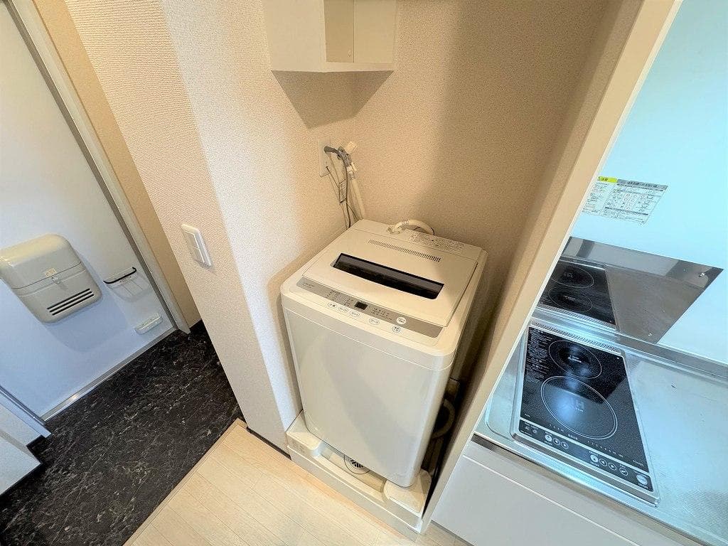 Room image 10