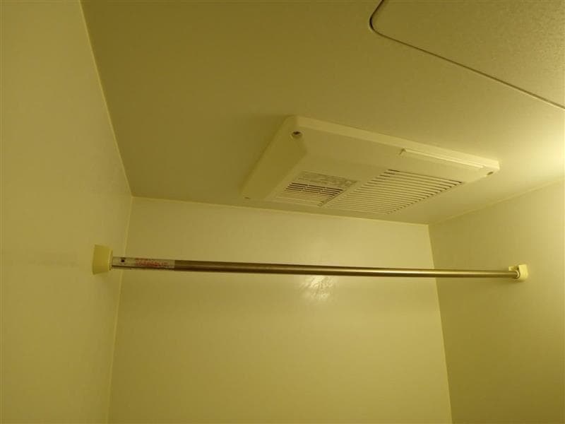 Room image 13