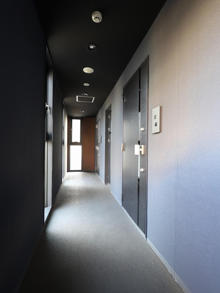 Room image 12