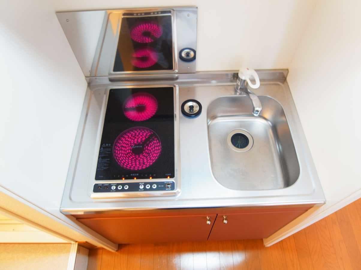 Room image 8