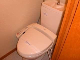 Room image 13