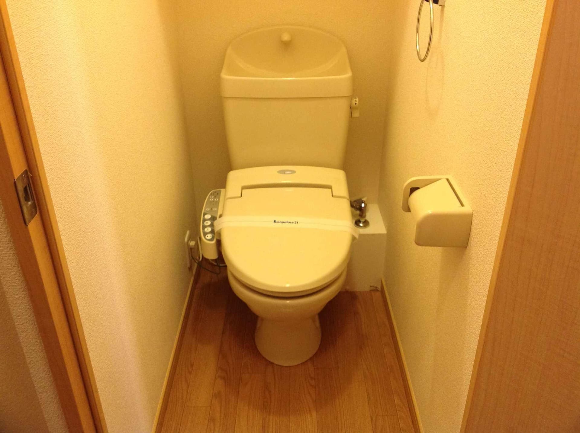 Room image 12