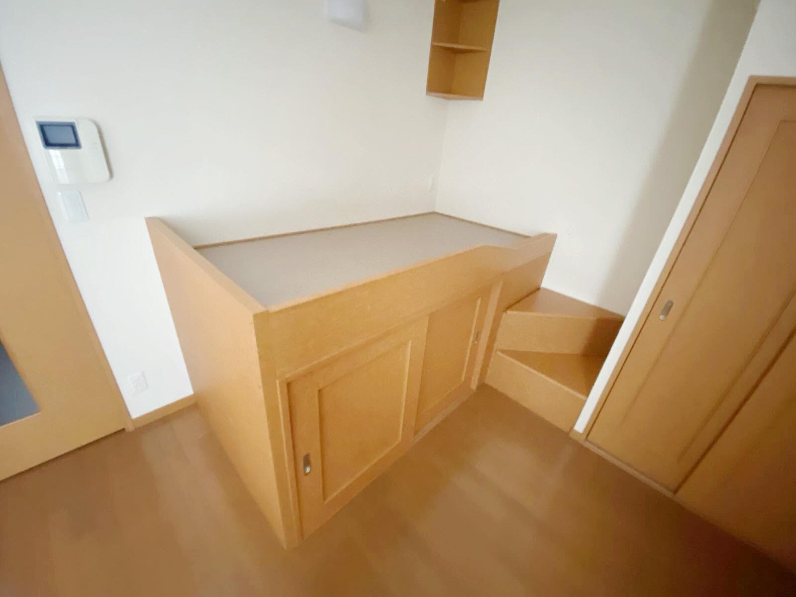Room image 10