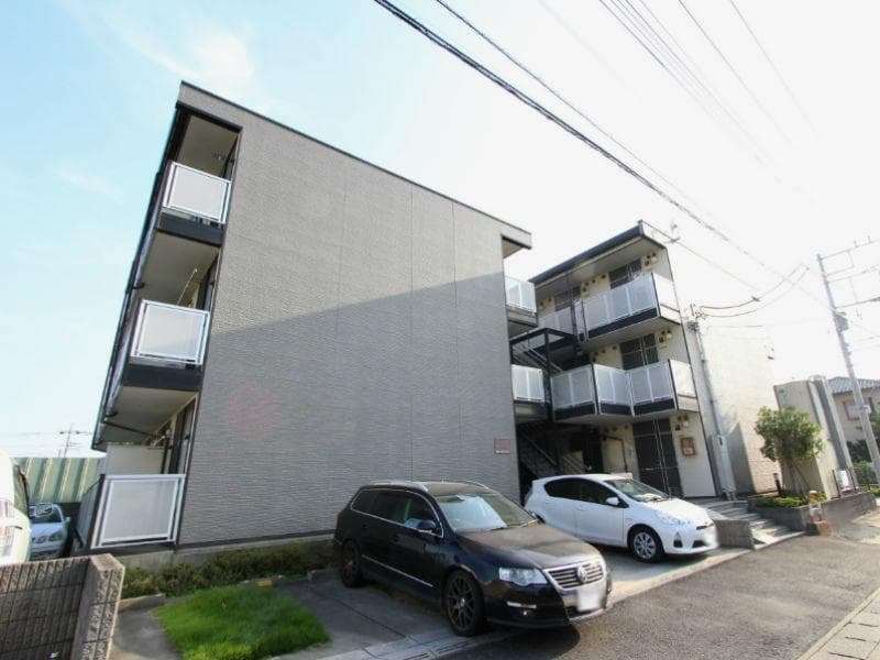 Main exterior of leopalace Refined