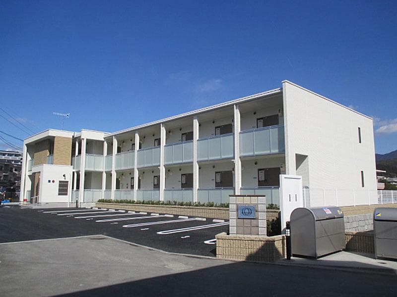 Main exterior of LEONEXT Casa Kameyama