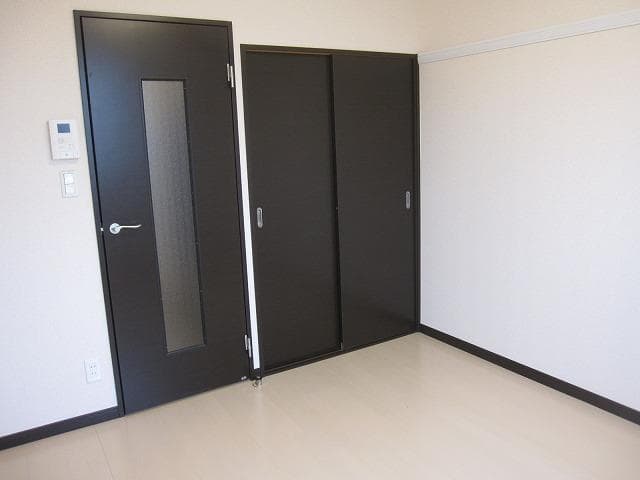 Preview interior of LEONEXT San Quiet II