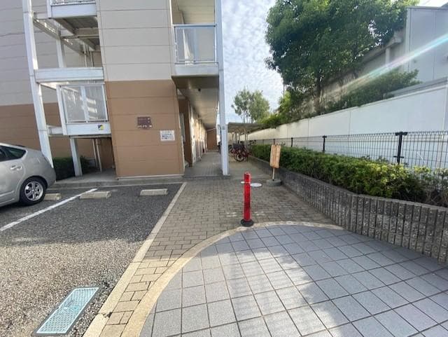 Room image 13