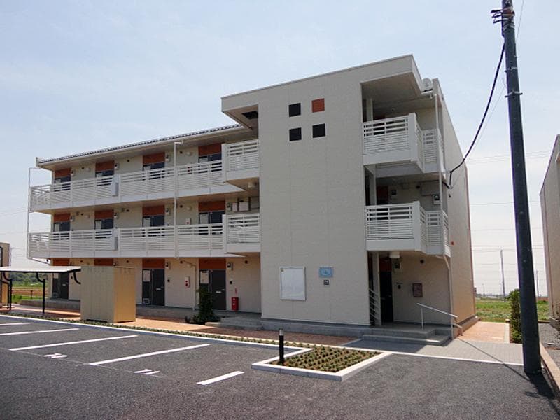 Main exterior of LEONEXT Umeno Ki