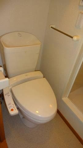 Room image 12