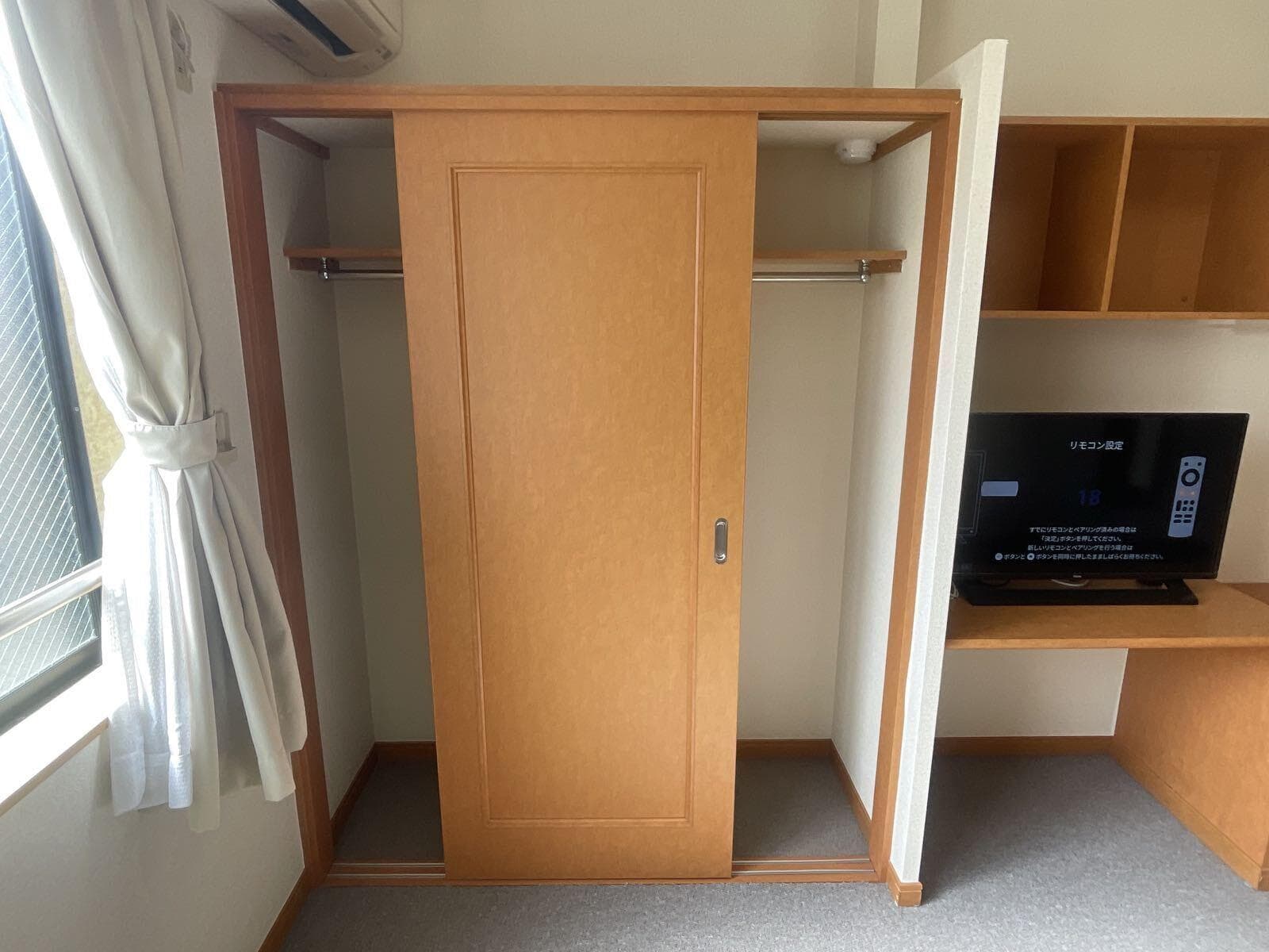 Room image 10