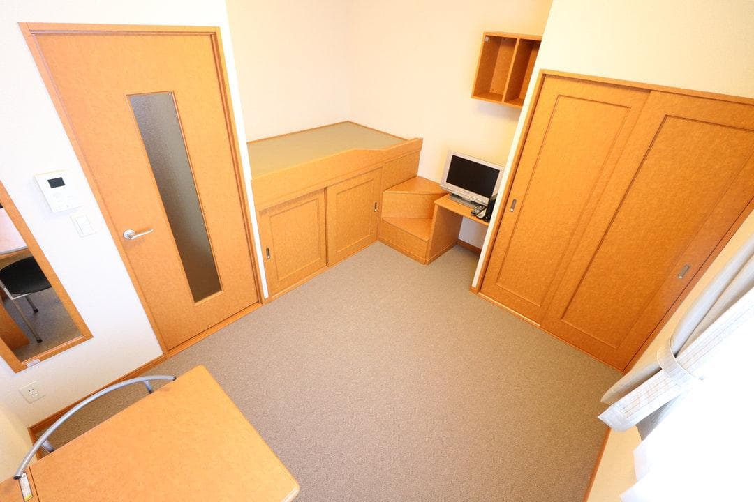 Preview interior of leopalace Crane Court Orihara