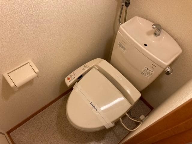 Room image 9