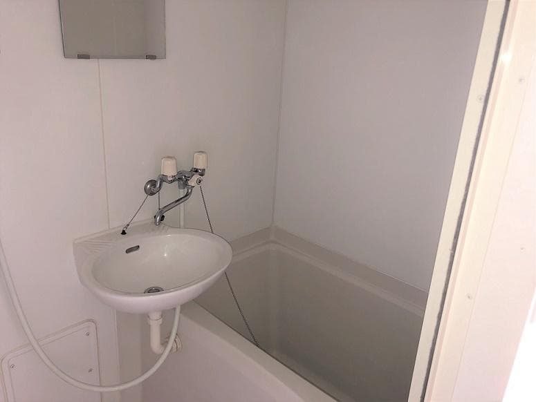 Room image 13