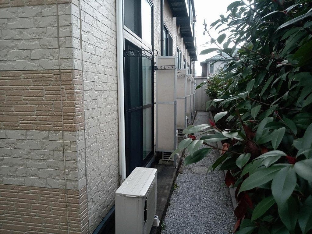 Room image 12