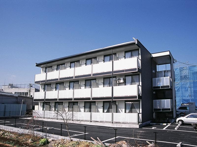 Main exterior of leopalace Maison de Joie