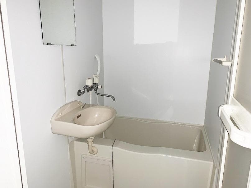 Room image 12