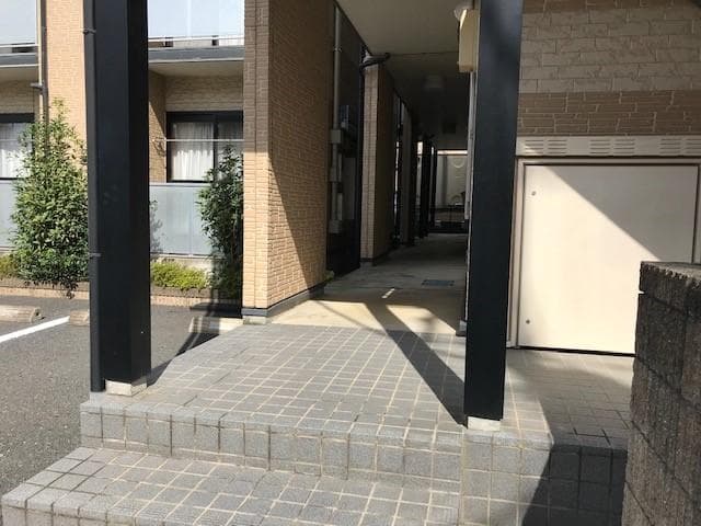 Room image 16